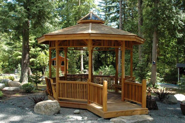 gazebo bagus